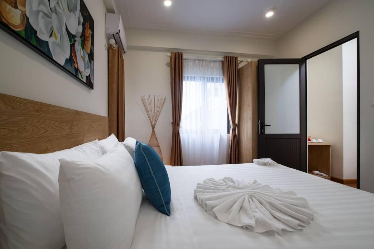 Valley Hotel &Travel Hanoi Esterno foto