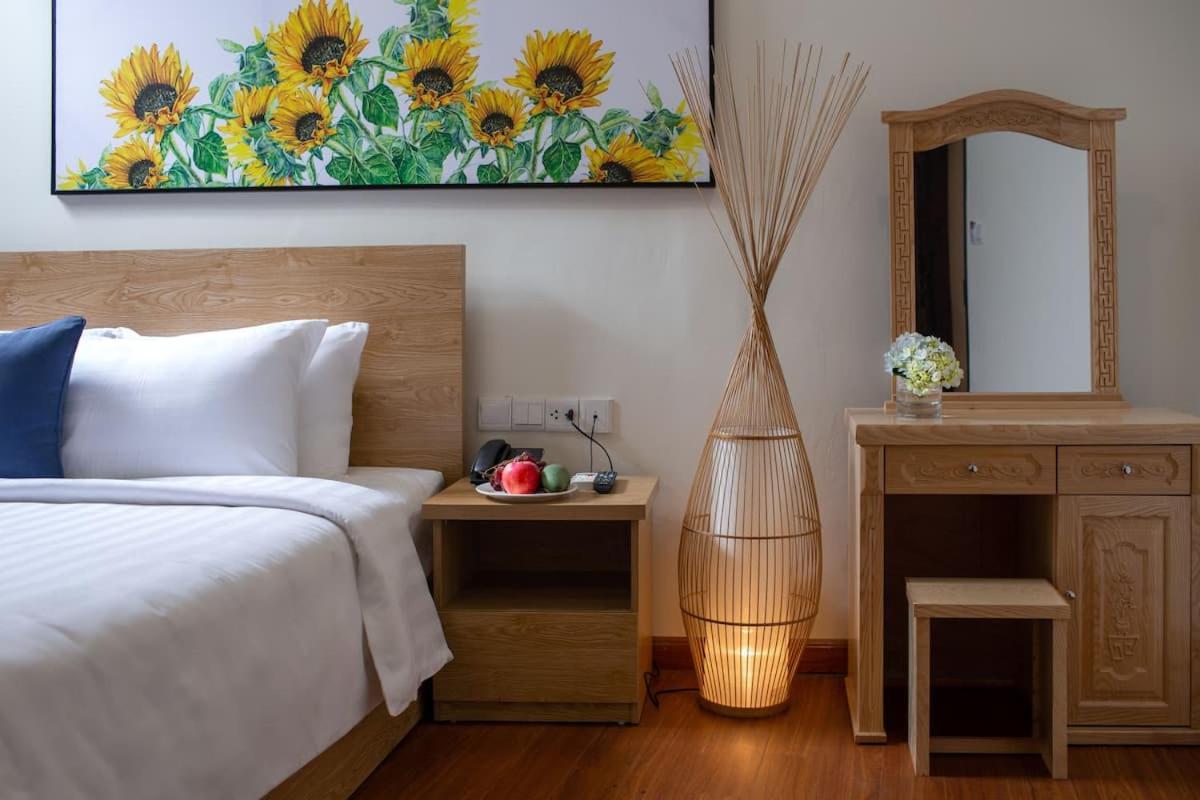 Valley Hotel &Travel Hanoi Esterno foto