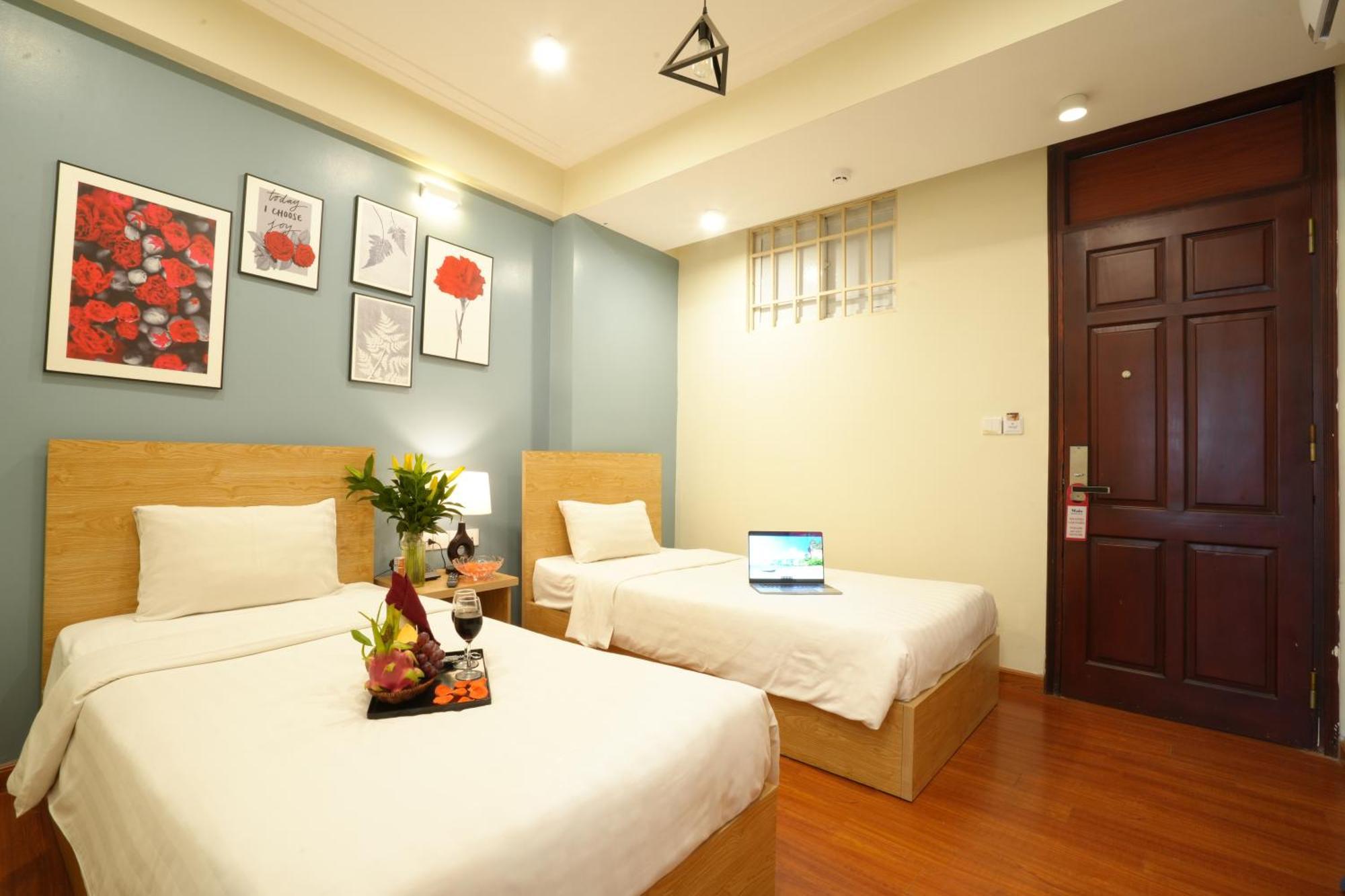 Valley Hotel &Travel Hanoi Esterno foto